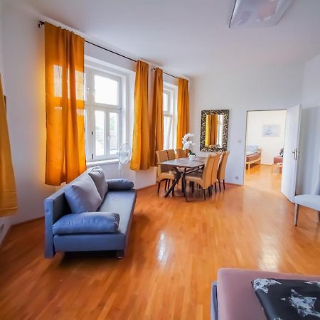 Family 3 Bedroom Apartment Lv7 Viena Exterior foto