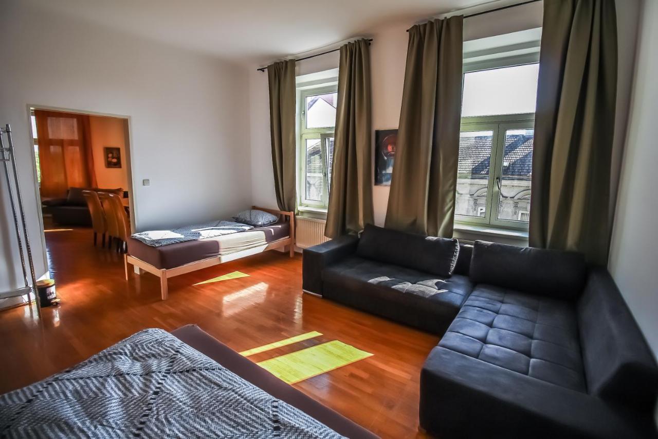 Family 3 Bedroom Apartment Lv7 Viena Exterior foto